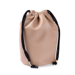 Beauty case a sacca in similpelle con chiusura a cordini color beige terza vista