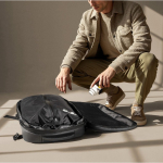 Zaino da viaggio in similpelle con funzione espandibile 30l color nero vista dettaglio 4