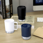 Bicchiere termico da asporto a doppia parete con dosatore 380 ml vista ambiente