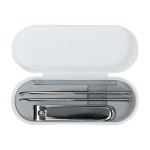 Set manicure che include tutti gli strumenti essenziali color bianco seconda vista frontale