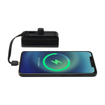 Batteria esterna 2 in 1 in plastica riciclata con supporto pieghevole color nero quarta vista