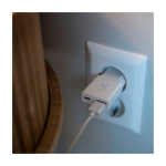 Caricatore Xtorm XG2SL025 Go2 SlimLine ultrasottile per viaggi 25W color bianco immagine stile di vita