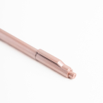 Penna ecologica con clip integrato e rilievo a righe inchiostro nero vue 1