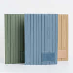 Taccuino in PU testurizzato con patch personalizzabile A5 fogli lisci vue 1