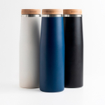 Borraccia termica in acciaio inox con tappo in bambù naturale 550ml vue avec plusieurs couleurs