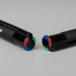 Penna multifunzione in alluminio riciclato opaco con inchiostro a 4 colori vue 2