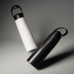 Bicchiere termico ecologico in acciaio inox riciclato con manico e cannuccia 1L vue d'ambiance