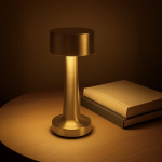 Lampada da comodino con 3 modalità di luce e sensore touch color oro quinta vista