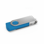 USB su misura in plastica con clip metallica rotante prodotta in UE color azzurro vista angolo frontale sinistro