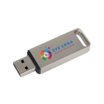 USB su misura in metallo con cappuccio di chiusura prodotta in UE color argento vista con stampa