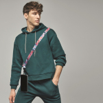 Lanyard per smartphone su misura con patch inclusa color bianco