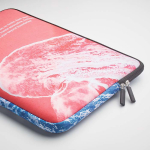 Custodia laptop su misura in neoprene resistente all'acqua color bianco quinta vista