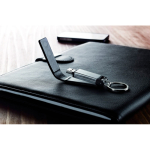 Memoria USB su misura con custodia in pelle e chiusura magnetica color nero