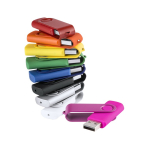 Memoria USB con corpo soft-touch e clip metallica rotante brillante color fucsia prima vista
