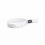 Braccialetto lanyard in poliestere prodotto nell’UE con chiusura di sicurezza color bianco