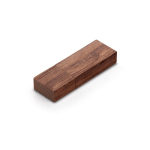 Memoria USB su misura con scocca in legno di noce e cappuccio color legno scuro