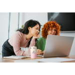 Bicchiere in acciaio inox antigoccia con coperchio 350 ml color rosa vista ambiente principale