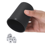 Gioco di dadi con bussolotto in plastica a texture ruvida seconda vista