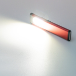 Torcia doppia ultrasottile in alluminio con magnete e clip, 3 intensità color rosso vista dettaglio 5