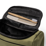 Necessaire ecologico con tasca interna in rete e maniglia laterale color verde scuro vista dettaglio 2