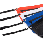 Necessaire impermeabile con cerniera waterproof e laccetto rimovibile color rosso vista dettaglio 3