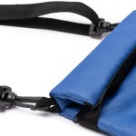 Borsa termica per bottiglie con tracolla e chiusura a zip 1 L color rosso vista dettaglio 2