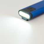 Multiutensile ultrasottile in alluminio con torcia da 70 lumen color rosso vista dettaglio 3