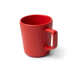 Tazza in ceramica 320 ml con esterno opaco e design scanalato color rosso prima vista d'uso