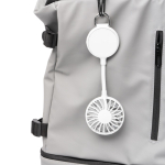 Ventilatore portatile con anello magnetico e 3 velocità color bianco vista dettaglio 4