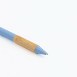 Penna a sfera con clip traslucida e impugnatura in bambù, inchiostro nero vue 2