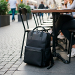 Zaino espandibile under the seat in pelle sintetica per PC 14'' vue d'ambiance