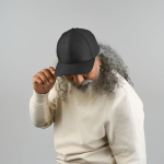 Cappellino trucker ecologico a 6 pannelli con protezione solare UPF50 vue d'ambiance