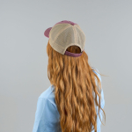 Cappellino trucker a 6 pannelli con rete traspirante e chiusura in velcro vue 1