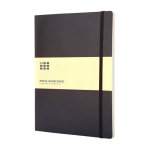 Taccuino Moleskine Classic con copertina morbida e chiusura elastica, pagine a righe color nero
