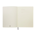 Taccuino Moleskine Classic con copertina morbida e chiusura elastica, pagine a righe color nero