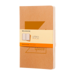 Quaderno Moleskine Cahier con copertina in cartone e tasca interna, pagine a righe color marrone vista con stampa serigrafica