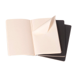 Taccuino Moleskine Cahier Journal con copertina in cartone, pagine a righe color nero quarta vista