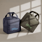 Borsa frigo termica con manici corti per un trasporto facile color verde seconda vista