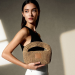 Borsa piccola in carta e poliestere con etichetta per marcatura color marrone terza vista