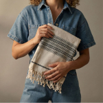 Pareo in cotone riciclato con frange per la spiaggia 380 g/m² color naturale quarta vista