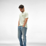 T-shirt unisex in cotone biologico vestibilità regular 165g/m² Copacabana color verde pastello vista ambiente
