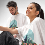T-shirt unisex in cotone biologico oversize 240 g/m² Paloma color bianco quarta vista ambiente