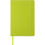Taccuino A5 in PU riciclato con chiusura elastica e pagine a righe color verde chiaro prima vista