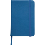 Taccuino A6 in PU riciclato con chiusura elastica, pagine a righe color blu prima vista