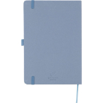 Quaderno A5 con copertina in cartone riciclato e pagine a righe color blu prima vista