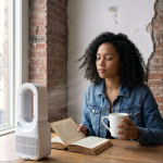 Ventilatore portatile senza pale con luce LED a 6 colori e 4 velocità color bianco nona vista