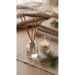 Set aromatico con diffusore in vetro e candela profumata alla vaniglia color beige seconda vista ambiente 2
