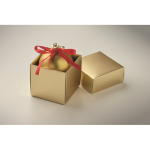 Pallina di Natale da appendere con nastro e confezionata in scatola regalo color oro seconda vista fotografica