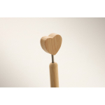 Penna in bambù con dettaglio a forma di cuore e inchiostro blu color legno seconda vista fotografica