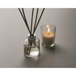 Set profumo alla vaniglia con diffusore di fragranza e candela in cera vegetale color trasparente vista fotografia